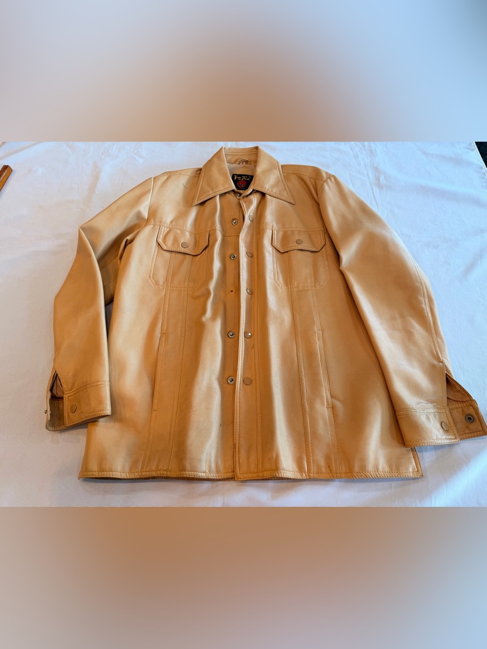 Vintage 1970s Town N Trail Men's Tan Leather Wide Collar Jacket Size Medium